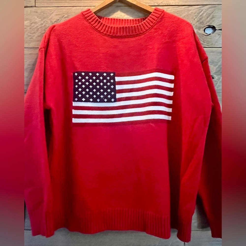 LUXURIOUS CASHMERE BLEND AMERICAN FLAG COZY SWEATER - OVERSIZED